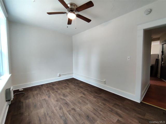 98 Montgomery Street 1, Poughkeepsie, NY 12601
