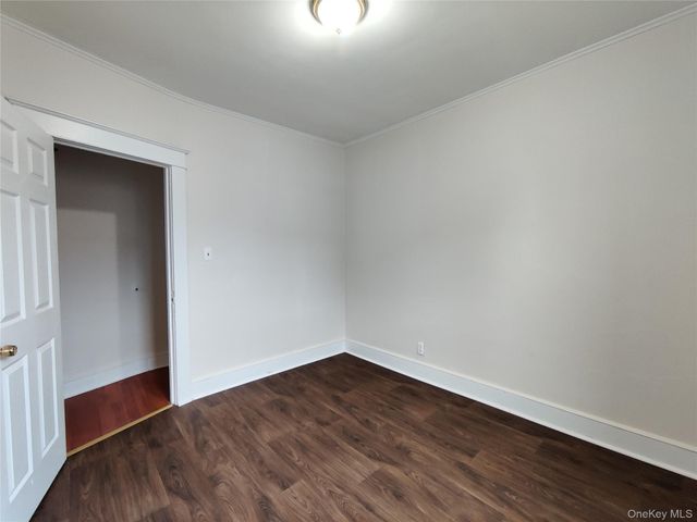 98 Montgomery Street 1, Poughkeepsie, NY 12601