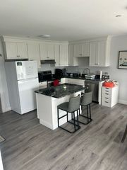 75 Wharf Street 303, Salem, MA 01970