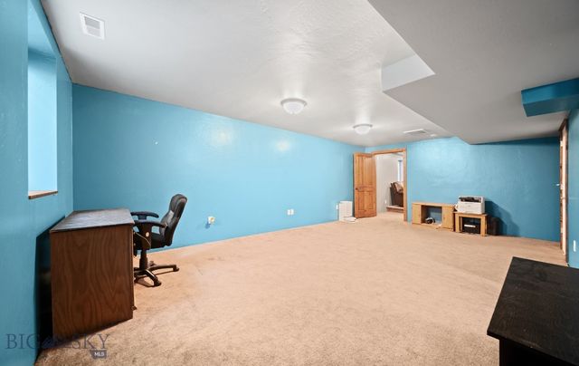 16 Wally D Lane, Belgrade, MT 59714