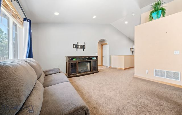 16 Wally D Lane, Belgrade, MT 59714