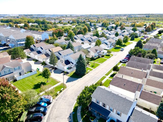 140 MOUNTAIN LAUREL Court, Romeoville, IL 60446