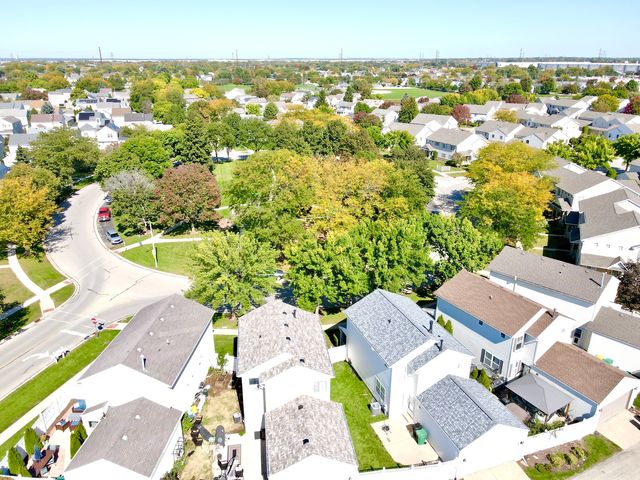 140 MOUNTAIN LAUREL Court, Romeoville, IL 60446