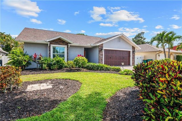 36 5th ST, Bonita Springs, FL 34134