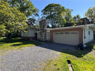 2302 Middle Rd, Indiana Twp, PA 15116