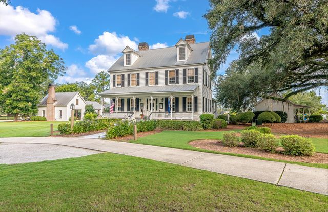 6002 Wild Azalea Road, Summerville, SC 29483