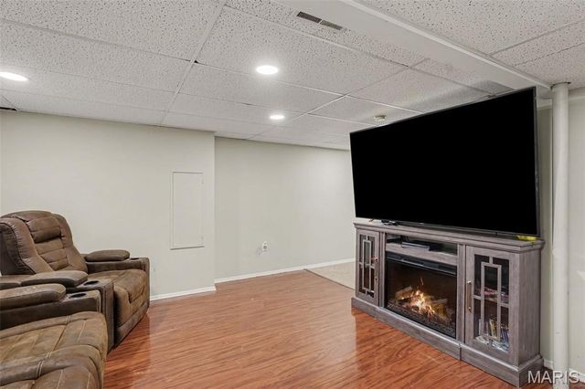 10304 Grant Forest Lane, St Louis, MO 63123