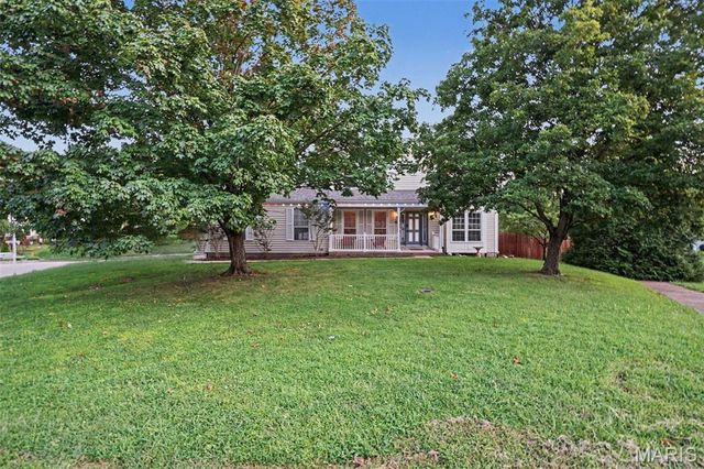 10304 Grant Forest Lane, St Louis, MO 63123