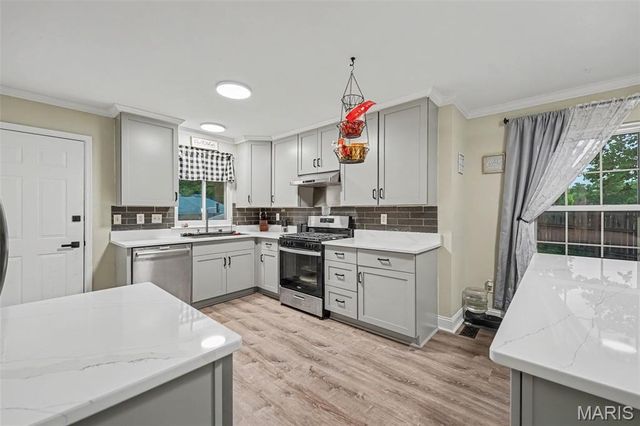 10304 Grant Forest Lane, St Louis, MO 63123