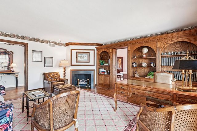545 Windsor Road, Inverness, IL 60067