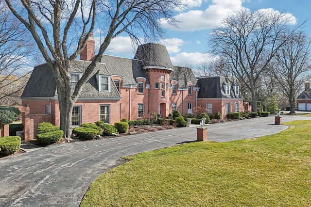 545 Windsor Road, Inverness, IL 60067
