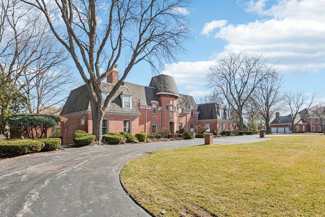 545 Windsor Road, Inverness, IL 60067