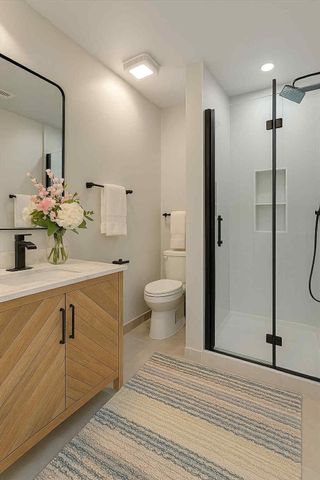 2805 2nd Avenue N, Texas City, TX 77590