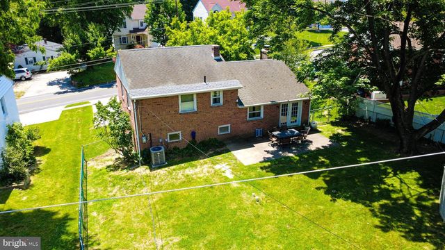 125 W THOMSON AVE, Springfield, PA 19064