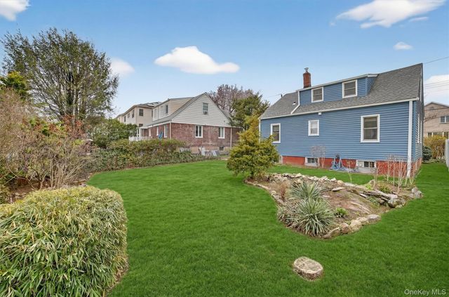 173 Hunter Avenue, Yonkers, NY 10704