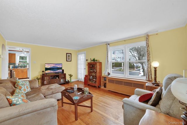 173 Hunter Avenue, Yonkers, NY 10704