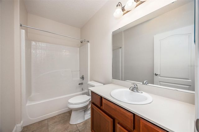 8216 NW 54TH STREET, Gainesville, FL 32653