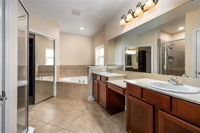 8216 NW 54TH STREET, Gainesville, FL 32653