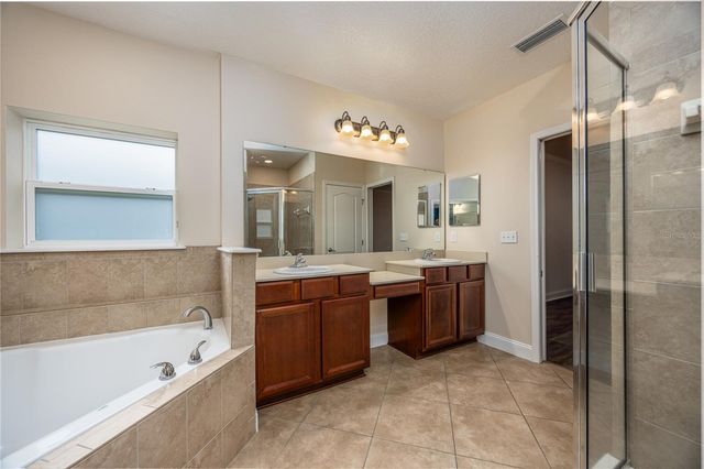 8216 NW 54TH STREET, Gainesville, FL 32653