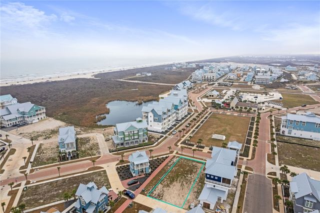 124 Rainlily St, Port Aransas, TX 78373