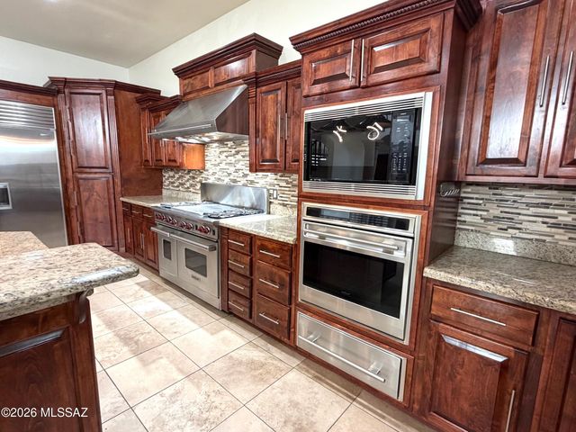 1593 W Artley Drive, Nogales, AZ 85621