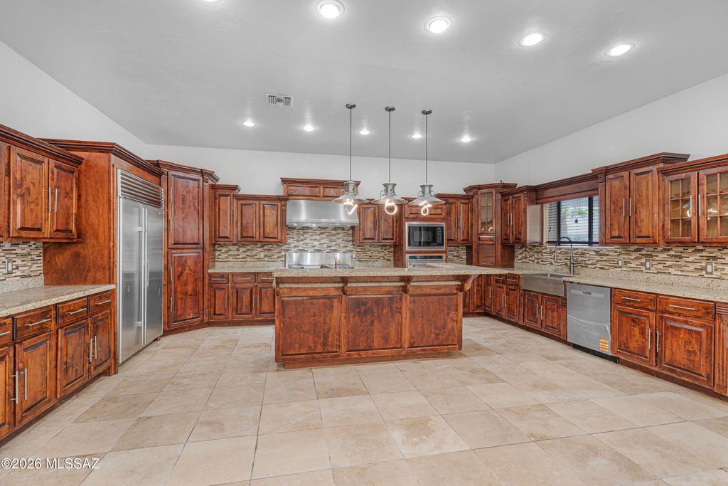 1593 W Artley Drive, Nogales, AZ 85621