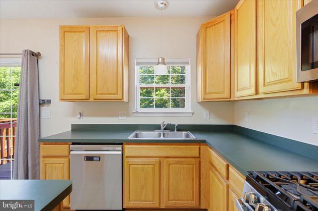 11544 LELAND PL, Waldorf, MD 20601