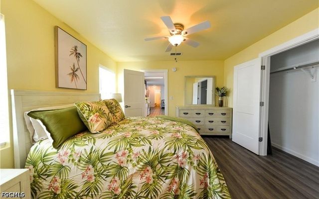19 Helen LN, Fort Myers Beach, FL 33931