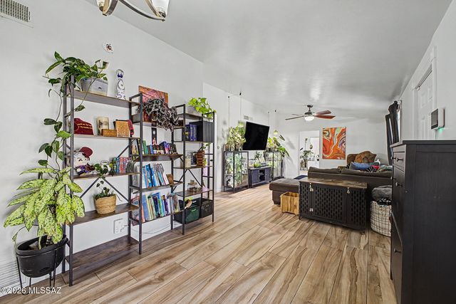 8502 E 24th Street, Tucson, AZ 85710