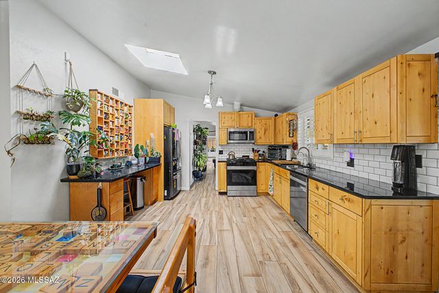 8502 E 24th Street, Tucson, AZ 85710