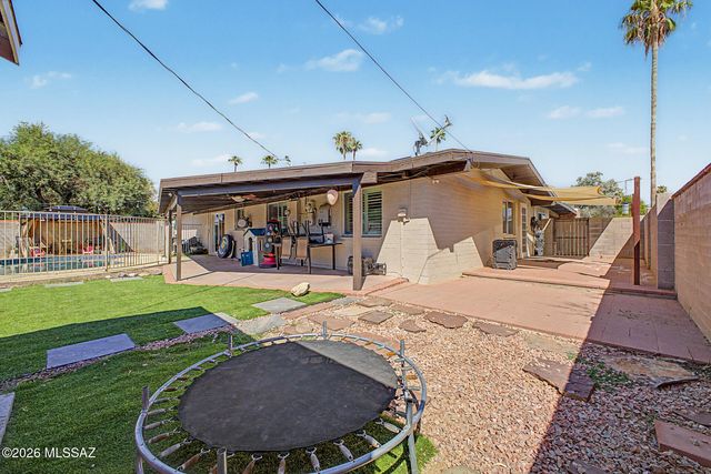 8502 E 24th Street, Tucson, AZ 85710