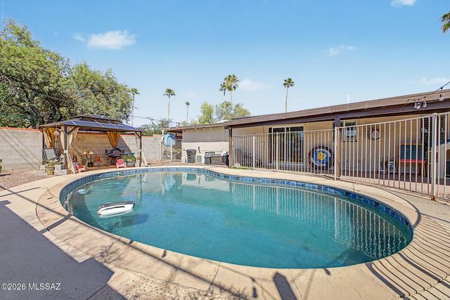 8502 E 24th Street, Tucson, AZ 85710