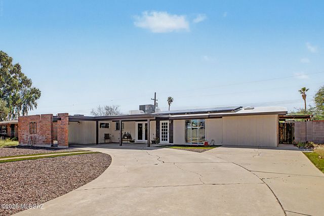 8502 E 24th Street, Tucson, AZ 85710