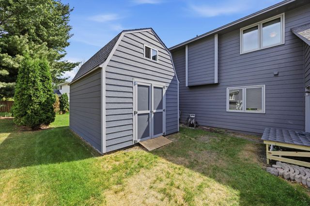 1743 120th Avenue NE, Blaine, MN 55449