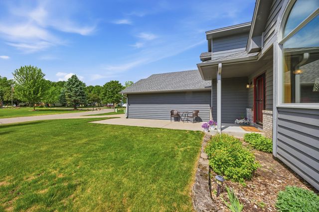 1743 120th Avenue NE, Blaine, MN 55449