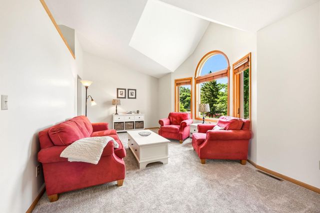 1743 120th Avenue NE, Blaine, MN 55449