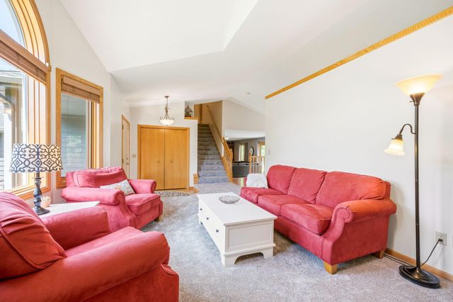 1743 120th Avenue NE, Blaine, MN 55449