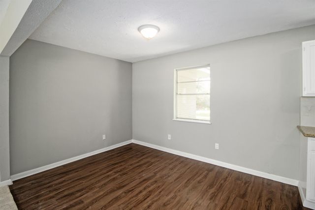7 Talisman Court, Houston, TX 77076