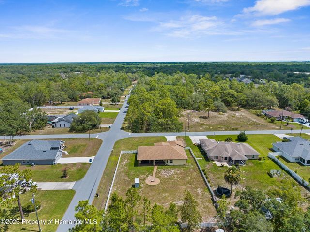 12026 Penguin Avenue, Brooksville, FL 34614