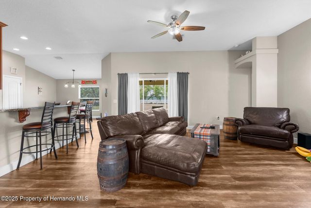 12026 Penguin Avenue, Brooksville, FL 34614