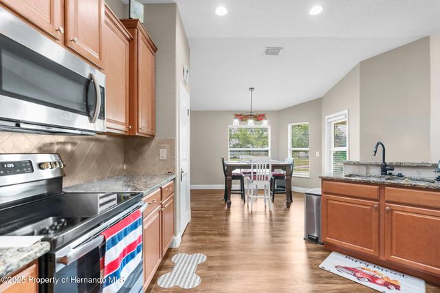 12026 Penguin Avenue, Brooksville, FL 34614