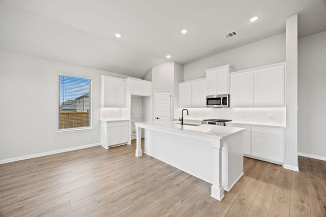 1507 Red Clover Avenue, Van Alstyne, TX 75495