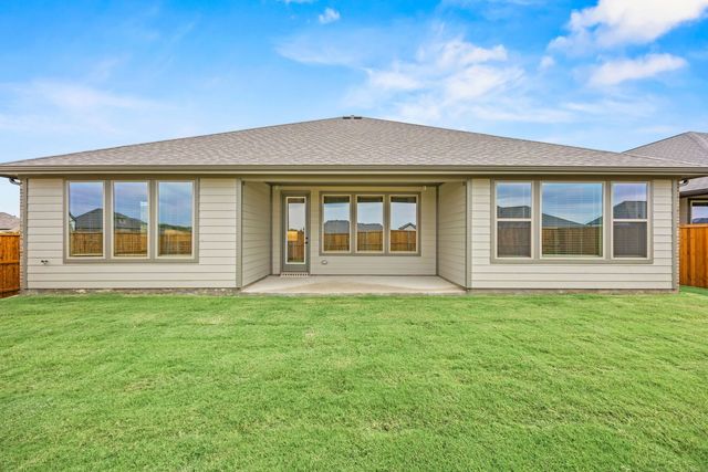 1507 Red Clover Avenue, Van Alstyne, TX 75495