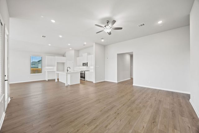 1507 Red Clover Avenue, Van Alstyne, TX 75495