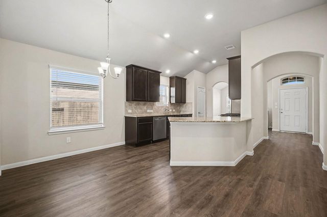 8817 Voyager Drive, Texas City, TX 77591