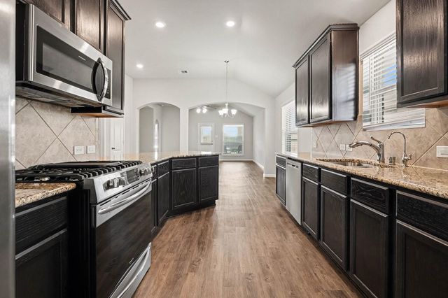 8817 Voyager Drive, Texas City, TX 77591