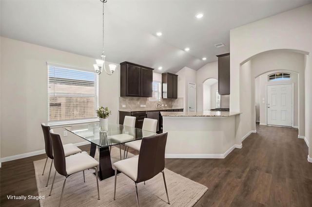 8817 Voyager Drive, Texas City, TX 77591