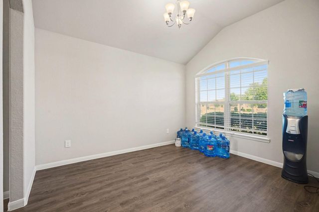 8817 Voyager Drive, Texas City, TX 77591