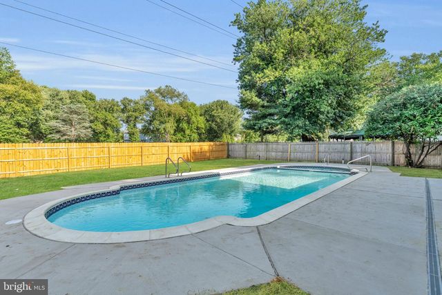 719 CRESTBROOK AVE, Cherry Hill, NJ 08003
