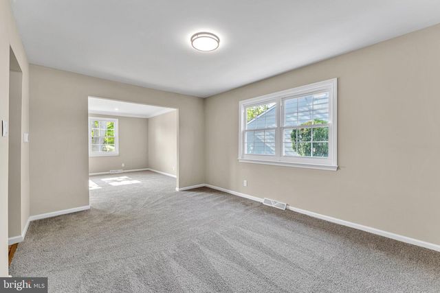 719 CRESTBROOK AVE, Cherry Hill, NJ 08003